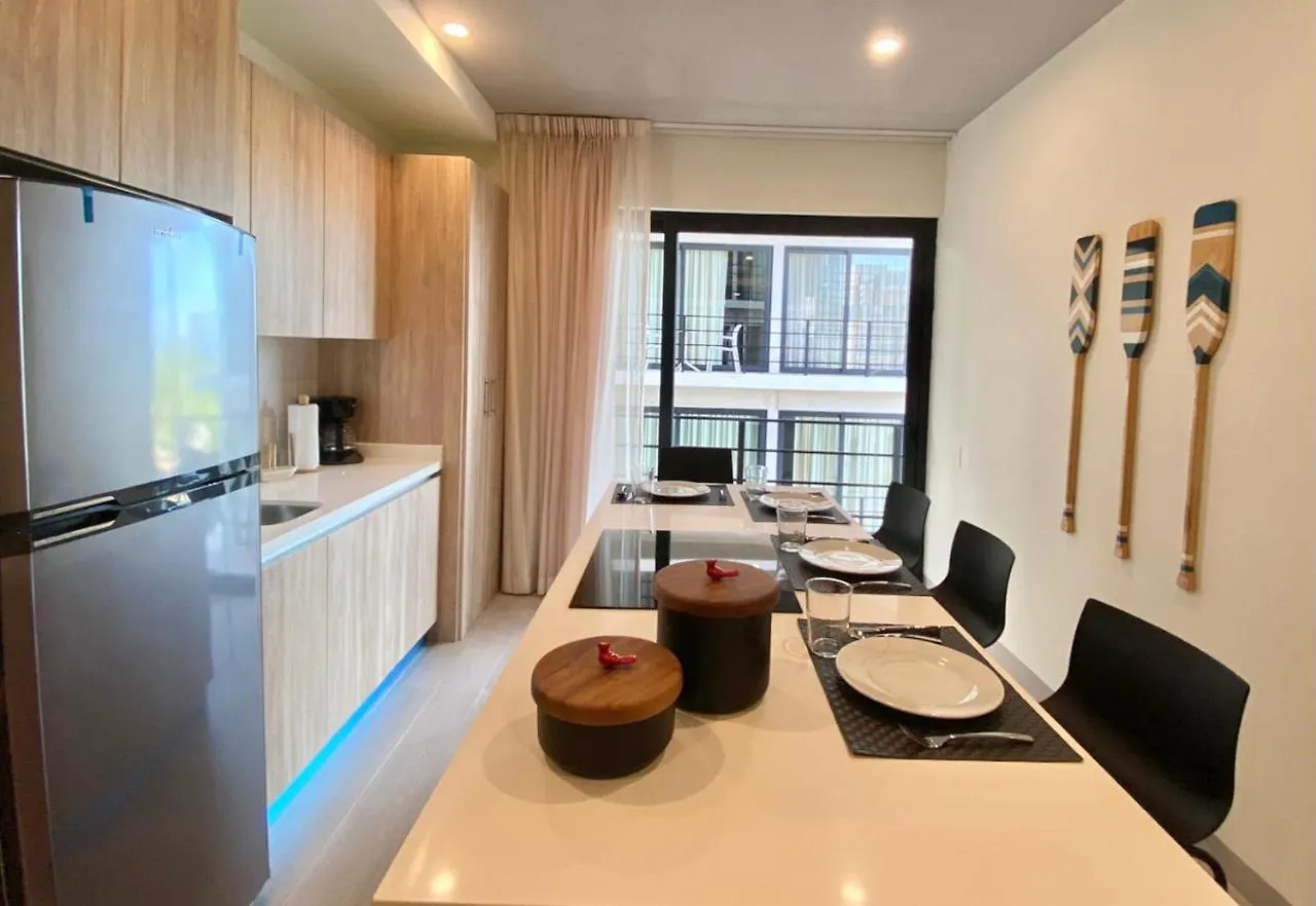 The Boat Condo By Andiani Travel Playa del Carmen Aparthotel